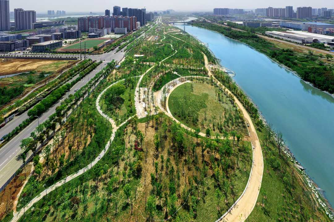 黃岡市三臺河綠化景觀主體工程順利完工，城市生態建設邁上新臺階